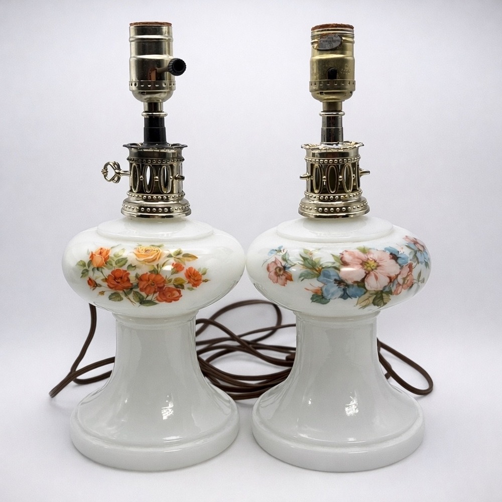 Vintage Milk Glass Lamps Floral Rose Design Pair Accent‎ Table Lamps